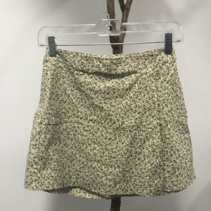vintage floral patterned skort